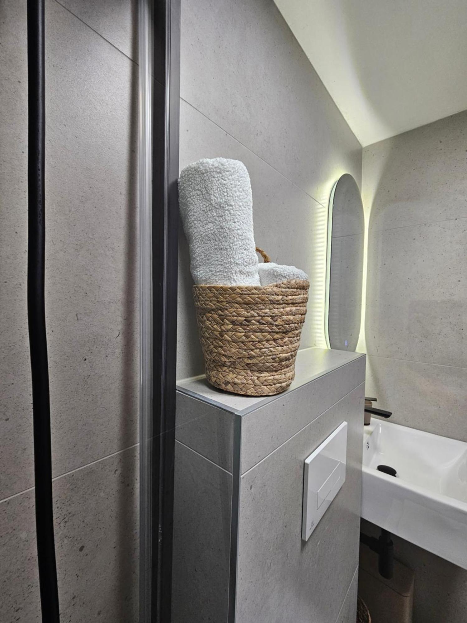Lendas Studio Apartment Baška Voda المظهر الخارجي الصورة