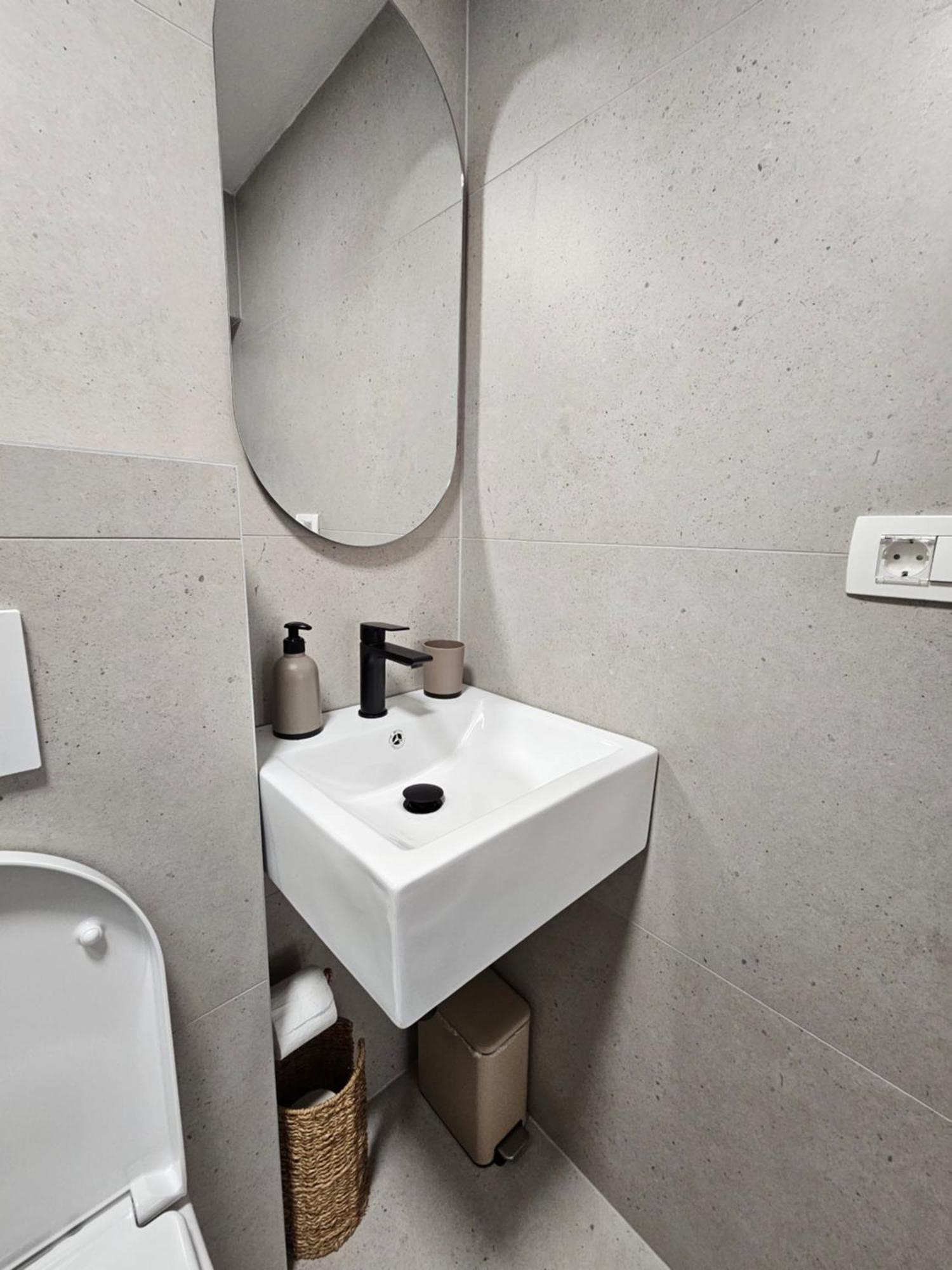 Lendas Studio Apartment Baška Voda المظهر الخارجي الصورة